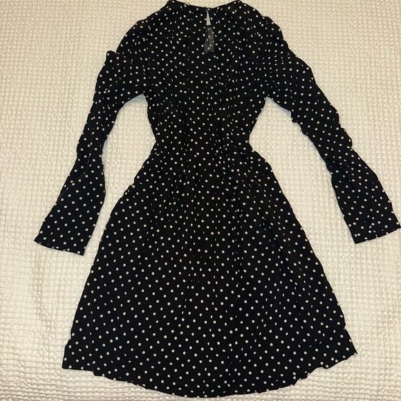 H&M Elegant Black and White Polka Dot Dress - Picture 2 of 7